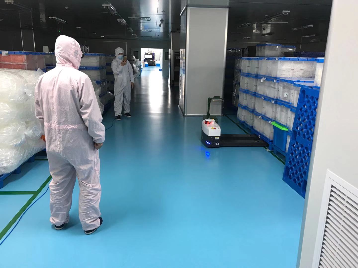 lewin乐玩AGV机器人义不容辞