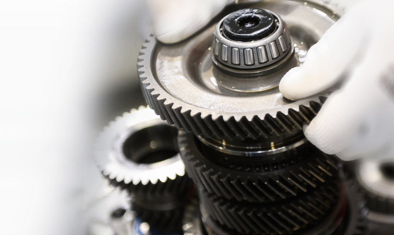 从人工搬运到智慧协同——lewin乐玩无人叉车在发动机制造企业的创新应用